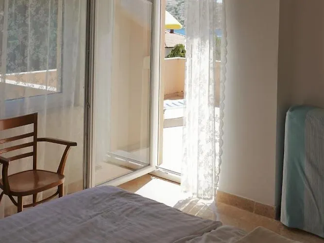 Apartamento Paula 6+1 *