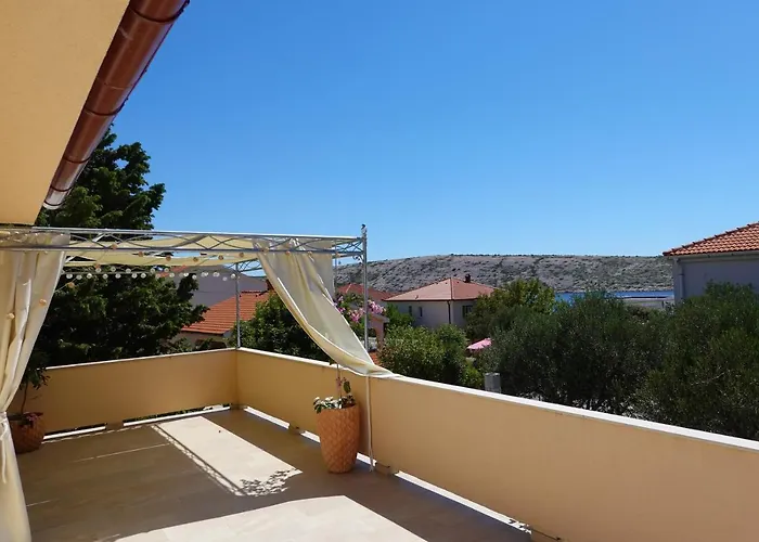 Apartment Paula 6+1 *